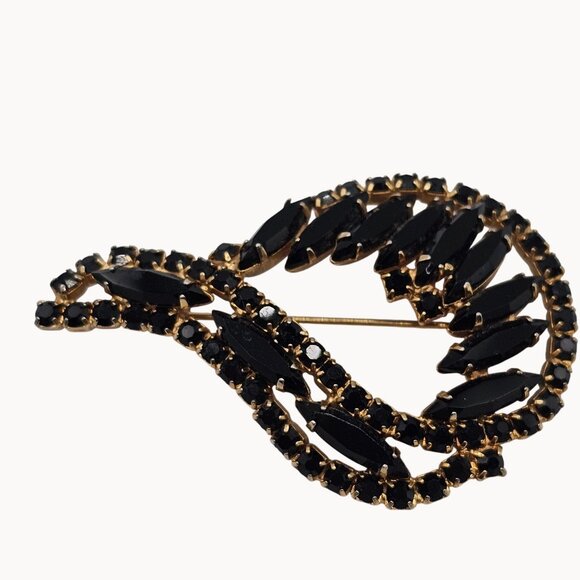 Gold Tone Black Navette Brooch Prong Set Rhinestone Unsigned Swirl Pin Fashion - Picture 14 of 14